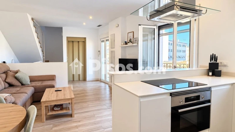 Appartamento 2 locali, 138 m²