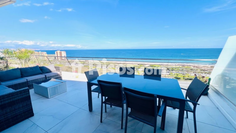 Apartamento en venta en Arenales del Sol
