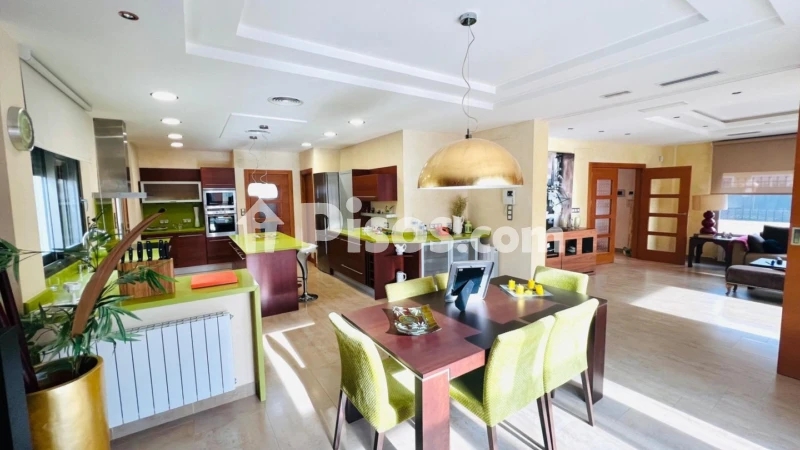 Chalet en venta en Torreta - Portalada
