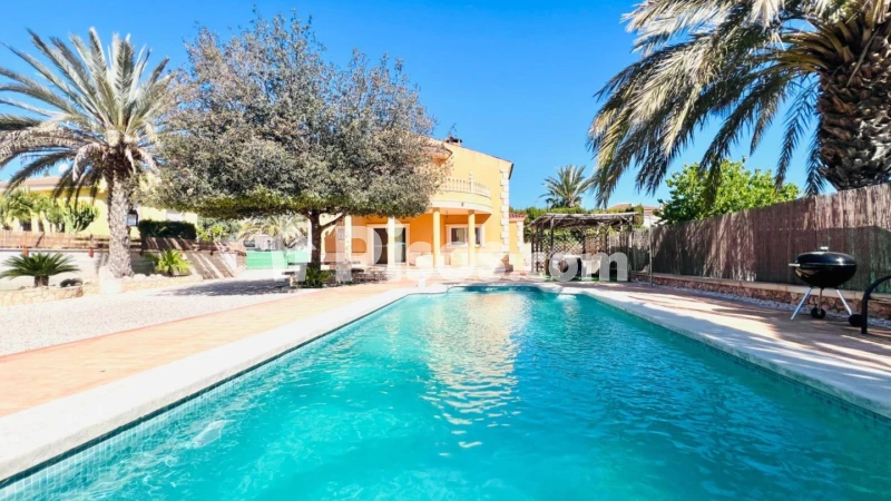 Chalet en venta en Valverde