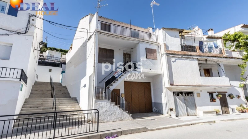 Casa en venta en Calle de la Carretera, cerca de Barrio Nueva Andalucía, Albuñuelas de 59.990 €