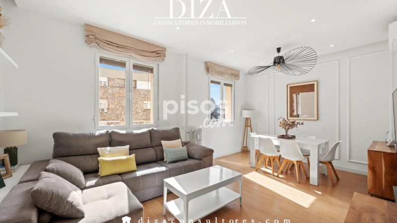 Piso en alquiler en Calle de Maiquez