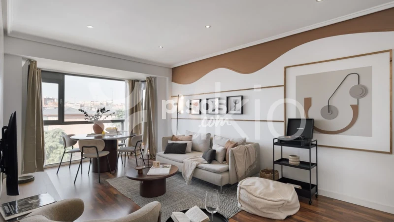 Piso en alquiler en Calle de Roberto Domingo