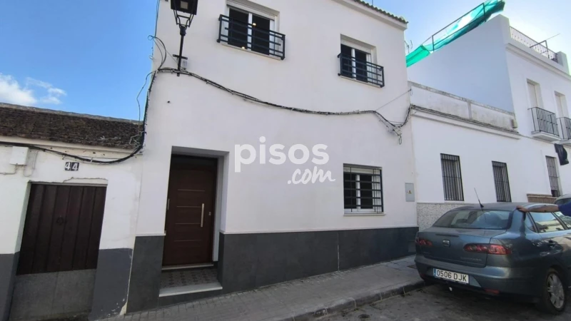 Casa en venta en Andalucia, Fuentes de Andalucía de 109.900 €
