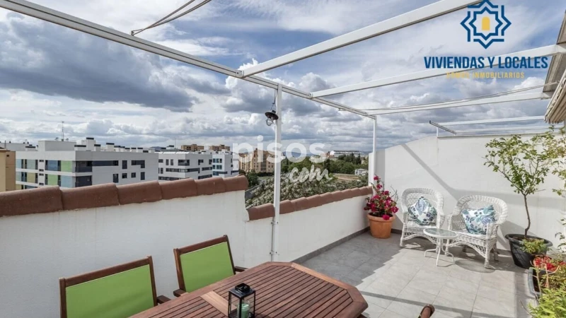 Dúplex en venta en Carretera de Málaga, 26, Chana (Granada Capital) de 375.000 €