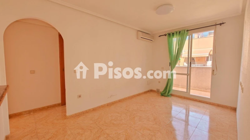 Piso – Torrevieja, Europa