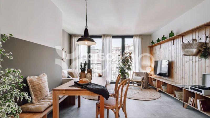 Piso en alquiler en Gran Via de les Corts Catalanes, cerca de Carrer de Muntaner