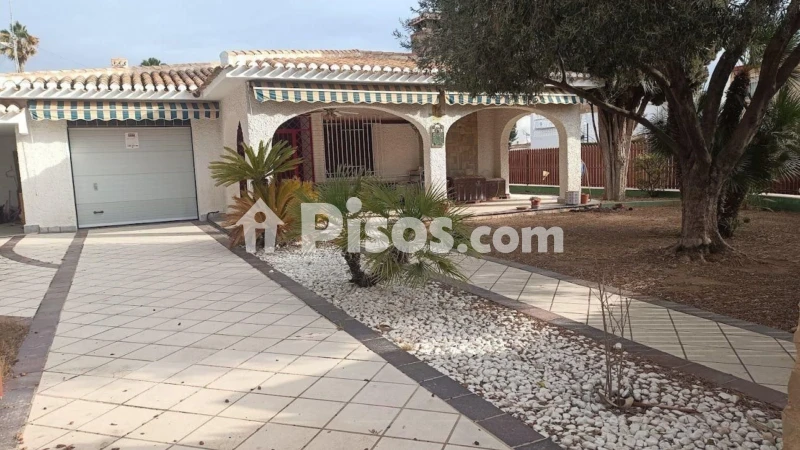 Casa – Orihuela, Mil Palmeras