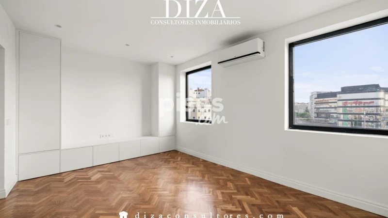 Piso en alquiler en Glorieta de López de Hoyos