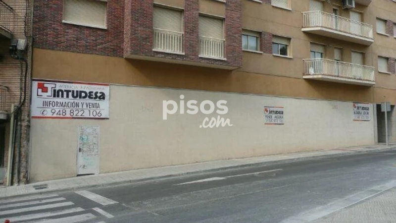 Local comercial en venta en Calle de Juan Antonio Fernández, Lourdes (Tudela) de 200.000 €