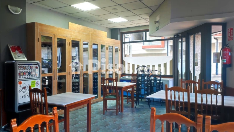 Local comercial en venta en Avenida Razo - Vista 3