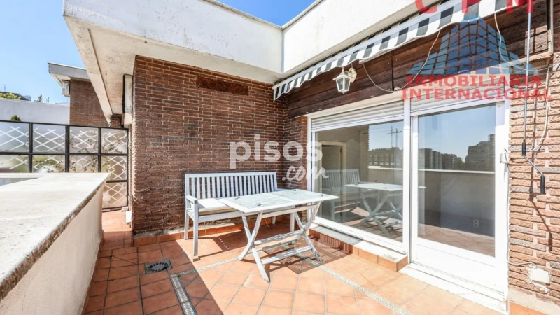 Ático en alquiler en El Viso