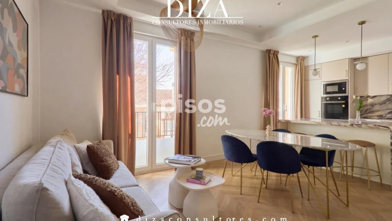 Piso en alquiler en Calle Corredera Baja de San Pablo