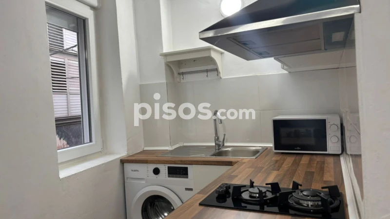 Estudio en alquiler en El Pilar, El Pilar (Distrito Ciutat Vella. València Capital) de 850 €<span>/mes</span>