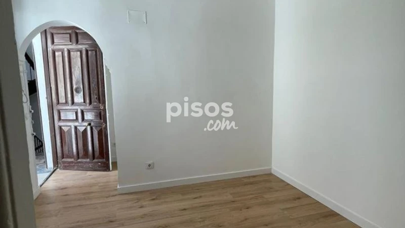 Piso en alquiler en Calle de los Abades