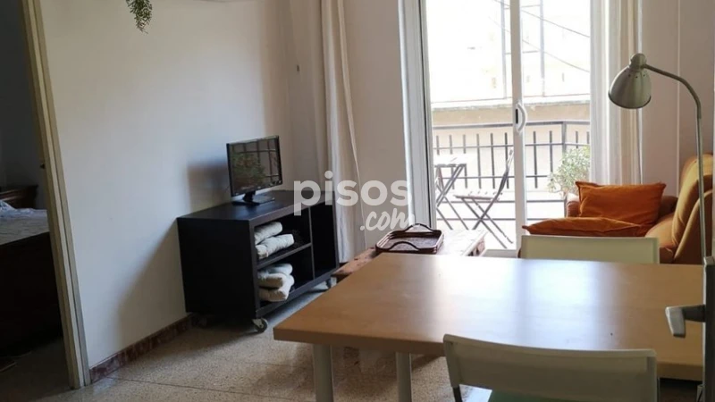 Piso en alquiler en Carrer d'En Grassot, cerca de Carrer de Roger de Flor