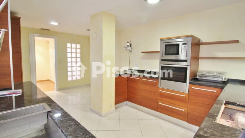 Fotografía del inmueble reportado: 1.700 €/mes — Alicante, Alicante