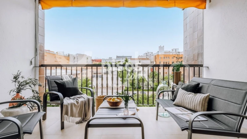 Piso en alquiler en Calle de Cristóbal Bordiú