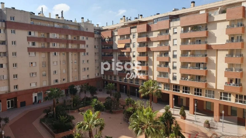 Piso en alquiler en Algeciras, Reconquista-San José Artesano-El Rosario (Algeciras) de 900 €<span>/mes</span>