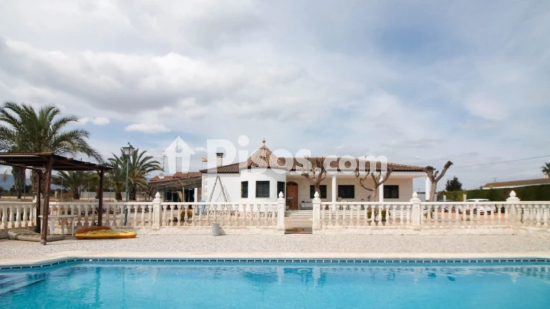 Casa – Crevillent, La Estación