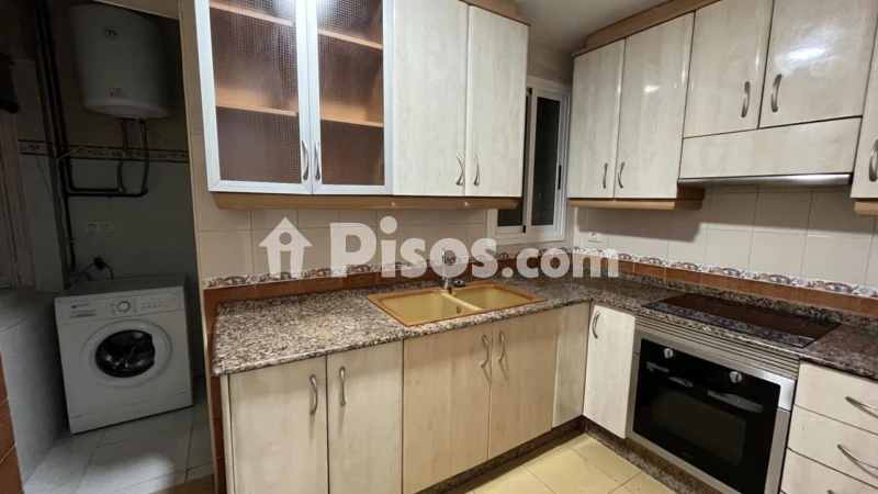 Fotografía del inmueble reportado: 750 €/mes — Castellón, Castellón