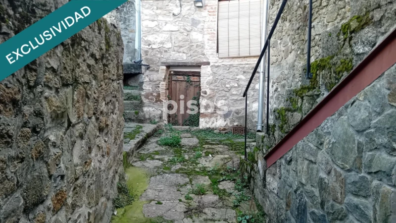 Casa unifamiliar en venta en Lagartera, Lagartera de 65.000 €