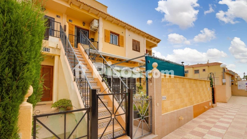 Casa – Torrevieja, Urbanización El Chaparral