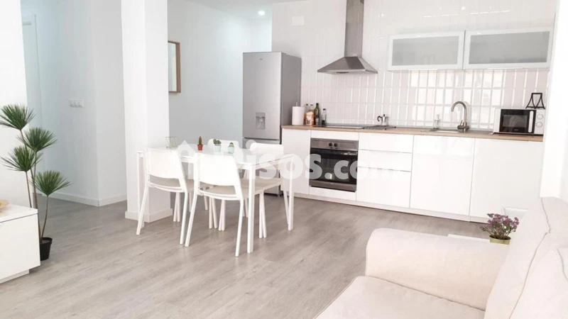 Piso en alquiler en L'Amistat
