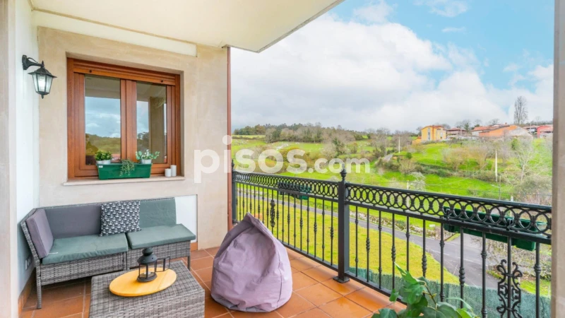 Casa en venta en Calle Santullano, Número 21 en Las Pereda (Regueras