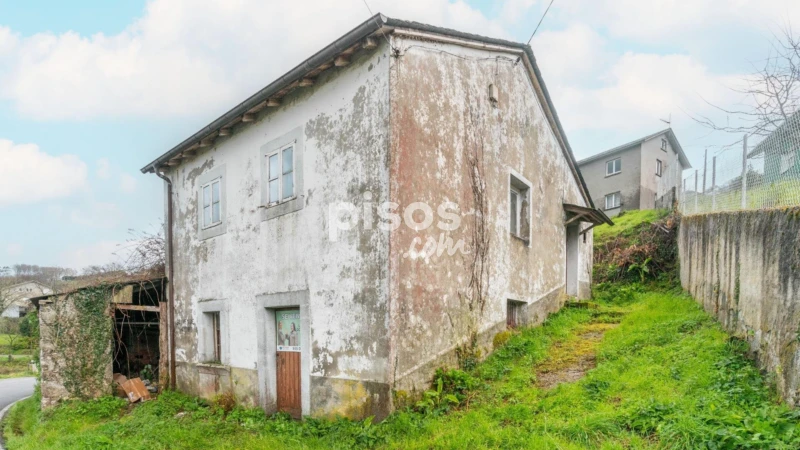 Casa en venta en Calle Rosalia R Cruz, Número 5, Boal de 34.990 €