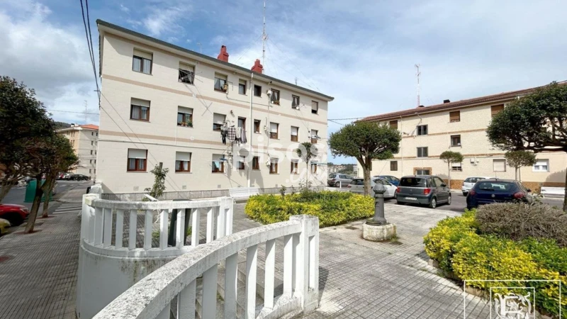 Piso en venta en Calle Arturo Dúo Vital, Centro (Castro Urdiales) de 175.000 €