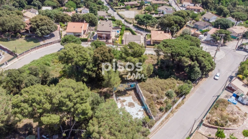 Terreno en venta en Carrer del Xiprer, Bigues (Bigues i Riells del Fai) de 225.000 €