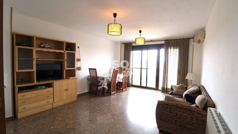 Piso en alquiler en Cardenal Benlloch, Zona Cardenal Benlloch-Avinguda del Sud (Mislata) de 1.500 €<span>/mes</span>