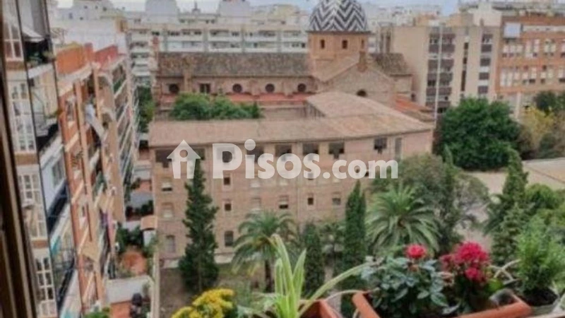 Piso en alquiler en Carrer de Jaca