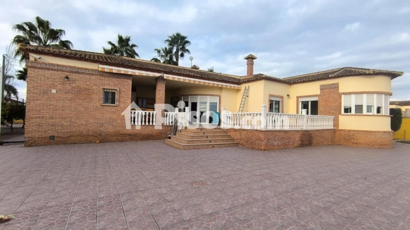 Casa – Dolores, Polígono Industrial Los Corrales