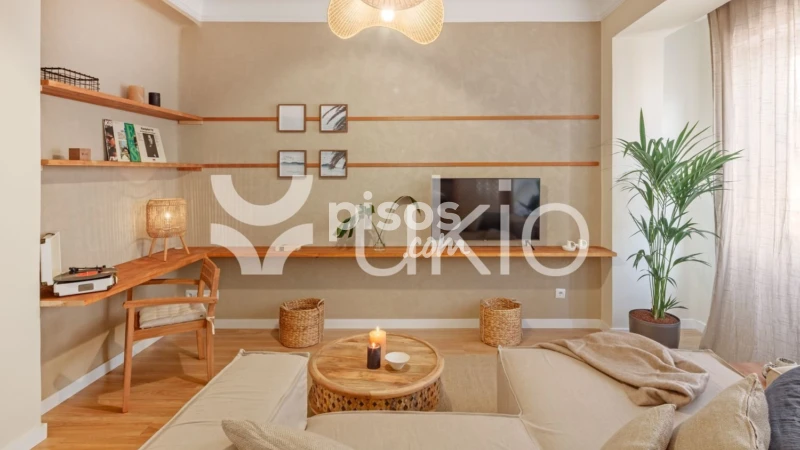 Piso en alquiler en Calle del Castillo