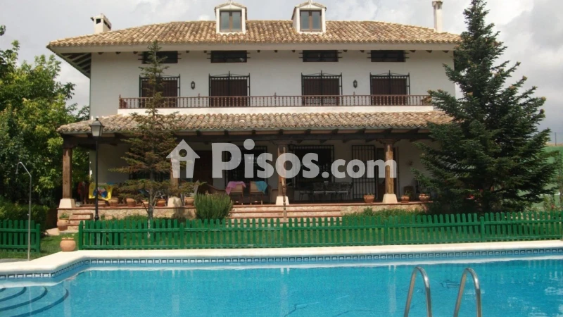 Casa – Albacete, Urbanización Aguasol