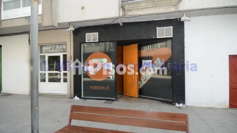 Local comercial en venta en Calle Pablo Iglesias, 23