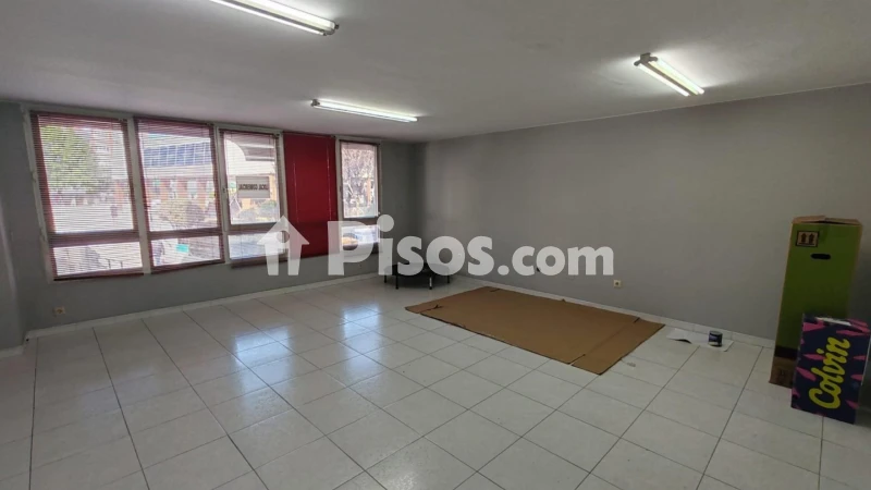 Local comercial en venta en Boiro
