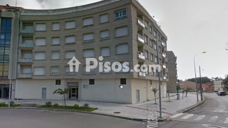 Local comercial en venta en Avenida Barraña