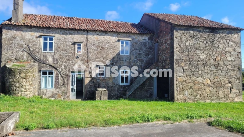 Casa rústica en venta en A Pena