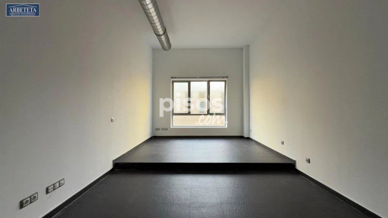 Loft en venta en Barrio Las Manantiales, Estación Renfe-Los Manantiales (Guadalajara Capital) de 70.000 €