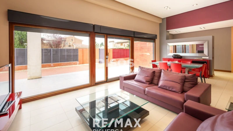 Chalet en venta en Calle de Carabela, 53, Boecillo de 625.000 €
