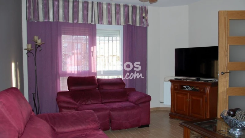 Chalet en alquiler en Vega de Granada Zona Noroeste, Belicena (Vegas del Genil) de 1.300 €<span>/mes</span>