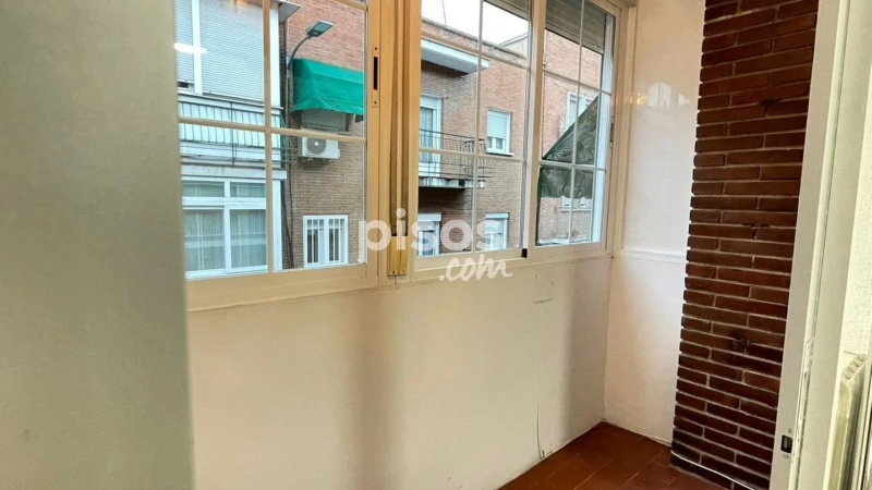 Piso en alquiler en Calle de Pascual Rodríguez
