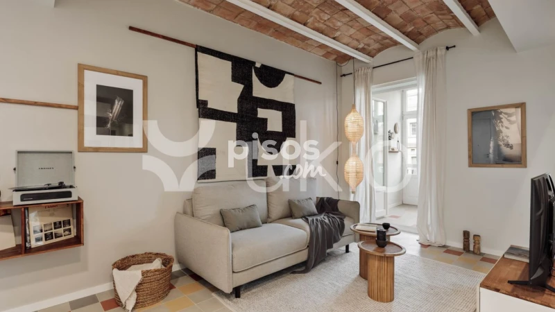 Piso en alquiler en Ronda de Sant Pere, cerca de Carrer de Girona