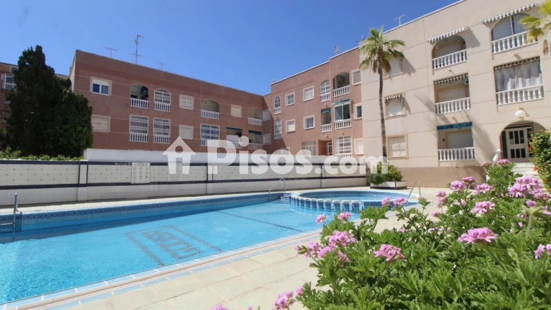 Piso – Torrevieja, Urbanización Calas Blancas