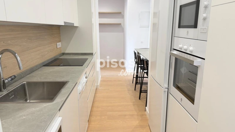 Piso en alquiler en Calle de Tudelilla