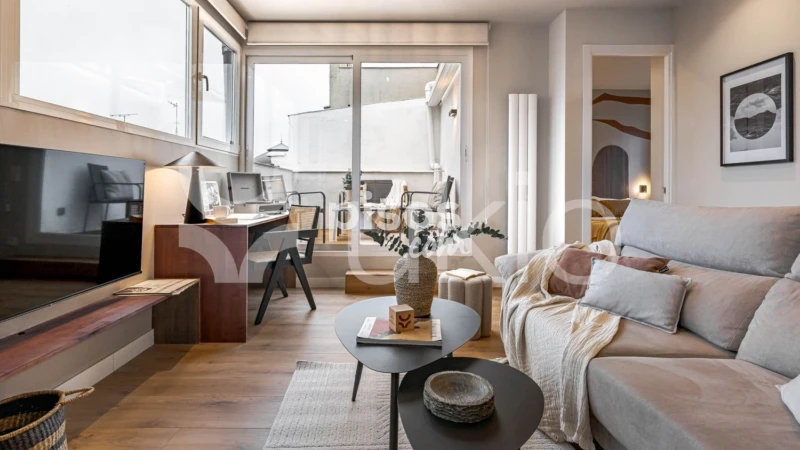 Ático en alquiler en Calle de Bretón de los Herreros, cerca de Calle de Santa Engracia