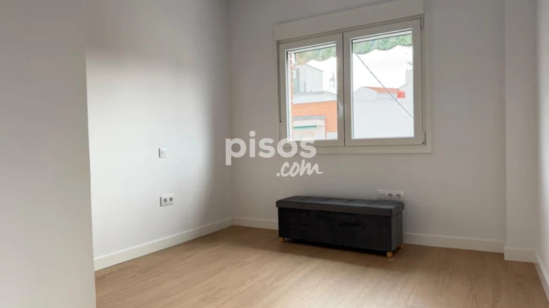 Piso en alquiler en Calle de Tudelilla